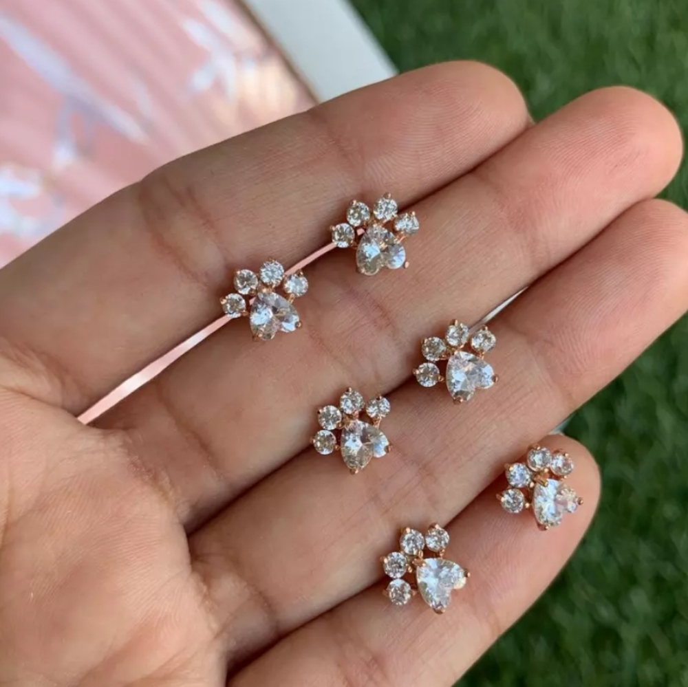 NEW 18k Rose Gold Diamond Paw Print Earrings - Picture 5 of 6